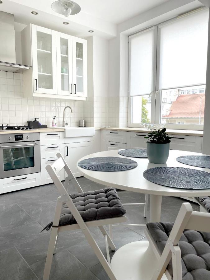 08 Gdynia Centrum - Apartament Mieszkanie Dla 6 Os Екстериор снимка